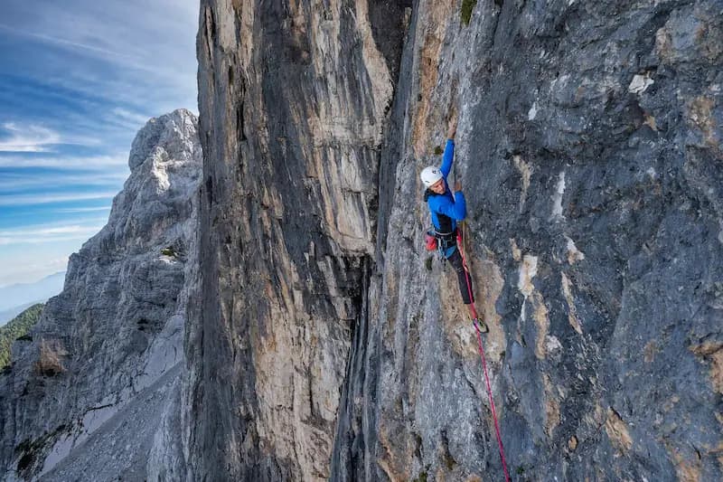 Sport & Outdoor image
